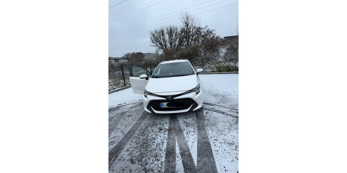 Toyota Corolla 70.000 km 20.500 &euro; Berlin 13057