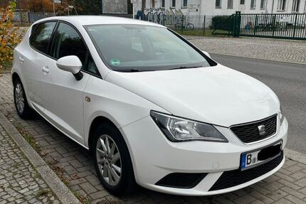 Seat Ibiza 97.000 km 5.200 € Berlin 13055