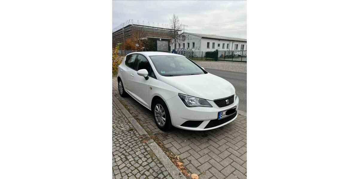 Seat Ibiza 97.000 km 5.200 € Berlin 13055