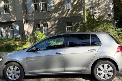 VW Golf 183.000 km 5.499 &euro; Berlin 13355