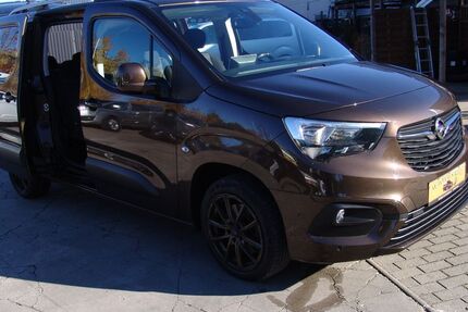 Opel Combo 109.000 km 15.700 &euro; Berlin 12681