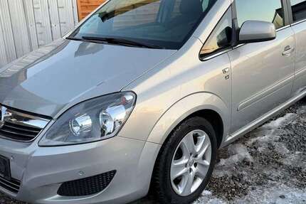 Opel Zafira 78.416 km 8.980 &euro; Berlin 12555