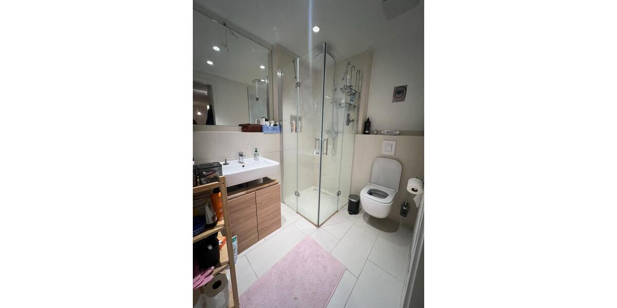 Etagenwohnung Berlin Friedrichshain-Kreuzberg - 3 Zimmer, 60 m&sup2;, 1.900&euro; | Angebot:26670970