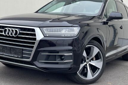 Audi Q7 181.217 km 32.499 &euro; Berlin 13051
