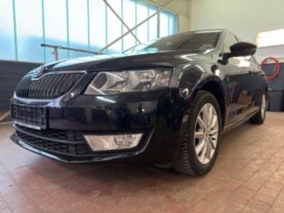Skoda Octavia 121.494 km 8.900 &euro; Oranienburg bei Berlin 16515