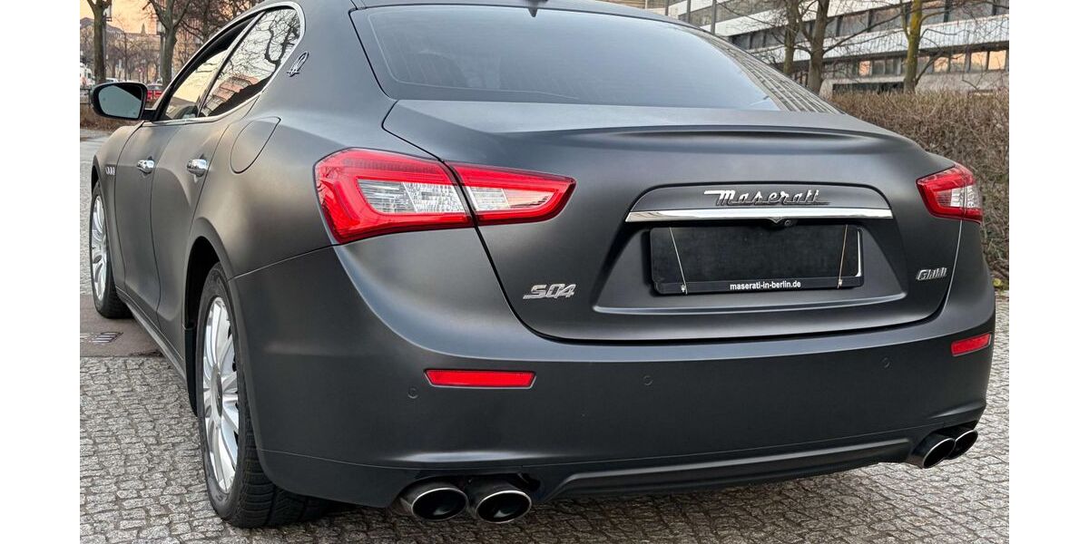 Maserati Ghibli 119.000 km 24.898 &euro; Berlin 13597