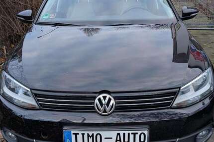 VW Jetta 127.856 km 5.999 &euro; Berlin-Karlshorst 10318