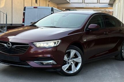 Opel Insignia 112.000 km 13.499 &euro; Berlin 12057