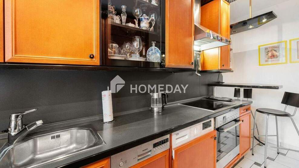 Stilvolles 5-Zimmer-Reihenendhaus mit besonderer Architektur und schönem Garten in Frohnau 5 zimmer