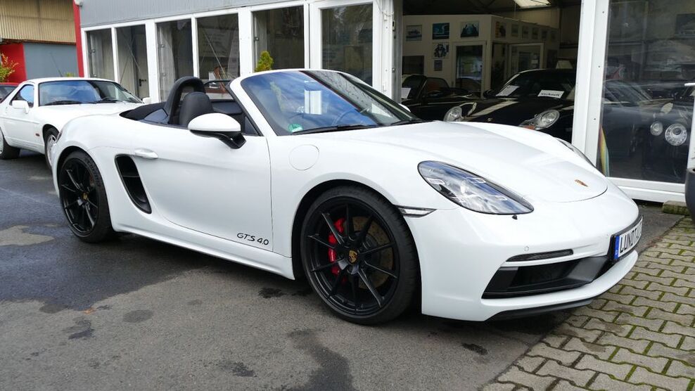 Porsche Boxster 16.600 km 89.900 € Berlin 14165