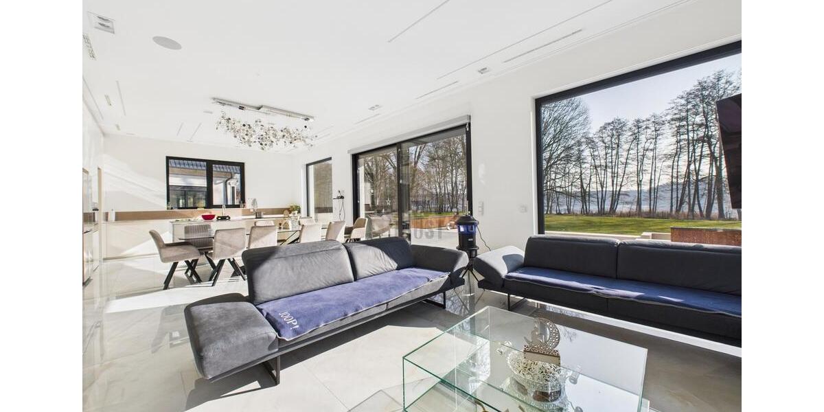 DAS BESTE AUS ZWEI WELTEN – STADTNÄHE & SEEROMANTIK IN EINEM ZUHAUSE 7 zimmer