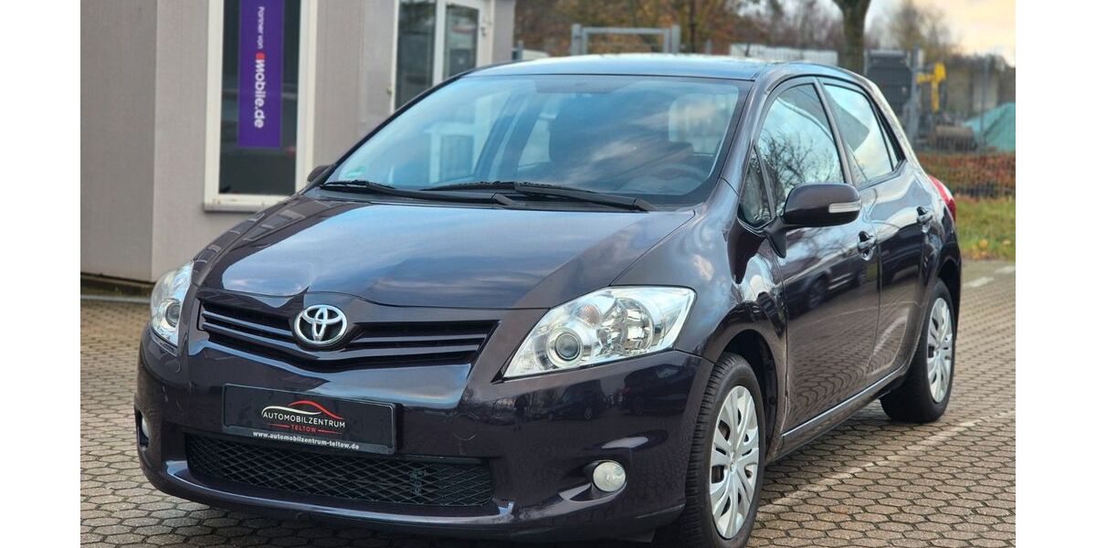 Toyota Auris 119.000 km 7.950 &euro; Teltow 14513