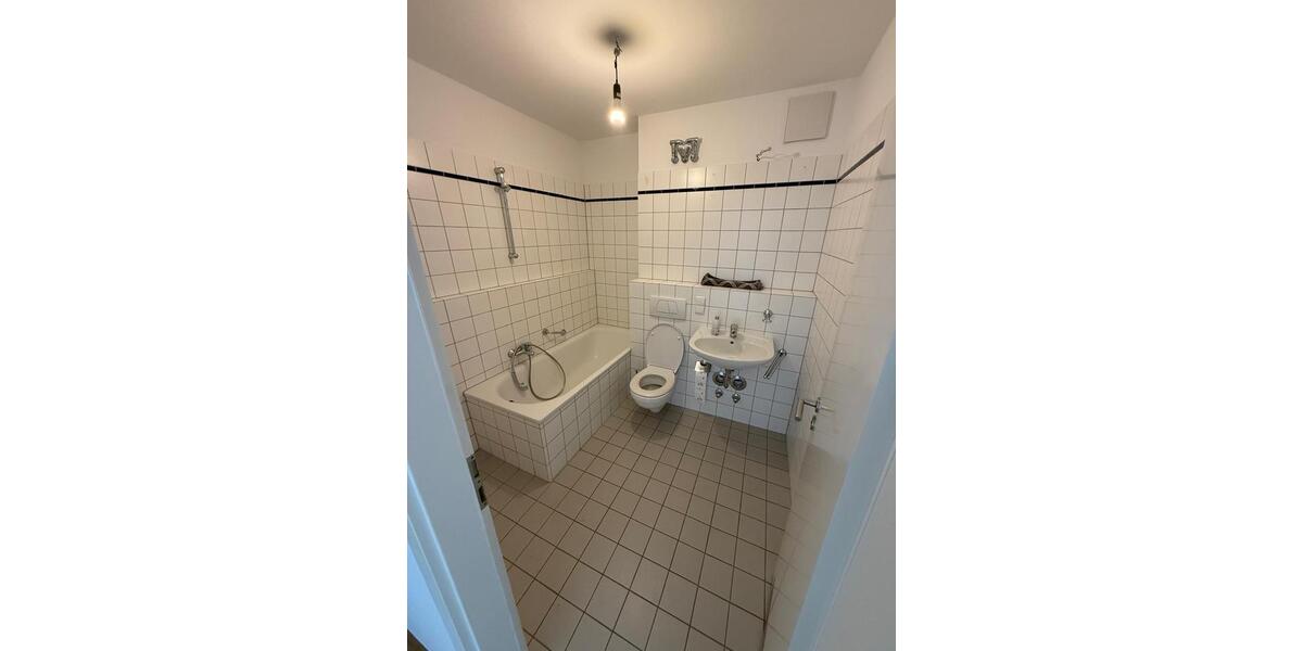 Etagenwohnung Berlin Mitte - 2 Zimmer, 67 m&sup2;, 1.268&euro; | Angebot:26690099