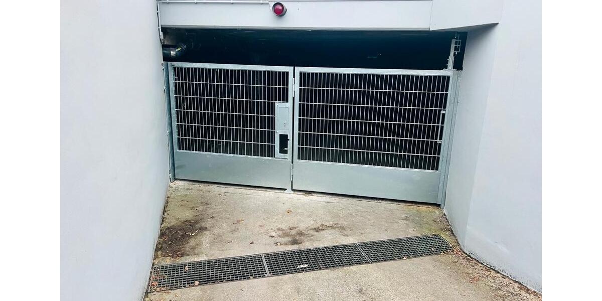 Garagen / Stellplätze Berlin Spandau - 100&euro; | Angebot:26235311