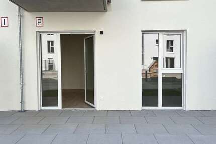 Wohnung Berlin Lichtenberg - 4 Zimmer, 115 m&sup2;, 1.375&euro; | Angebot:26576046