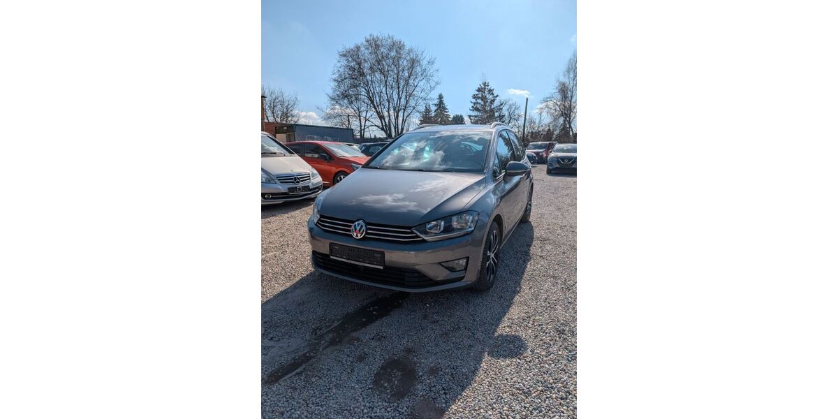 VW Golf 103.000 km 11.990 &euro; Berlin 13158