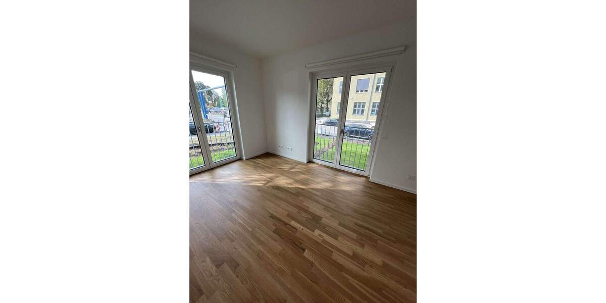 Etagenwohnung Berlin Spandau - 5 Zimmer, 134 m&sup2;, 2.350&euro; | Angebot:25700974