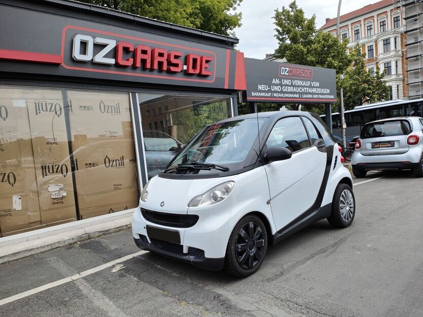 Smart ForTwo 146.987 km 3.390 € Berlin 10965