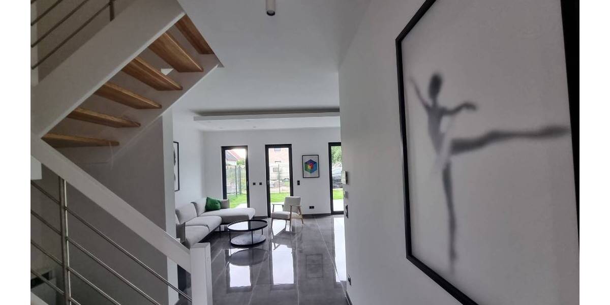 Doppelhaushälfte Berlin Altglienicke - 5 Zimmer, 160 m&sup2;, 2.900&euro; | Angebot:26247801