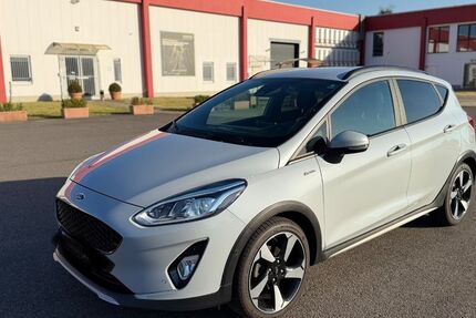 Ford Fiesta 94.000 km 11.000 &euro; Velten 16727