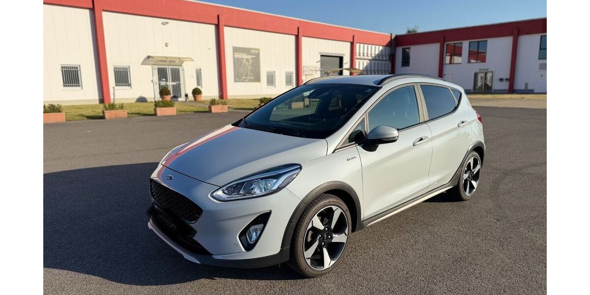 Ford Fiesta 94.000 km 11.000 &euro; Velten 16727
