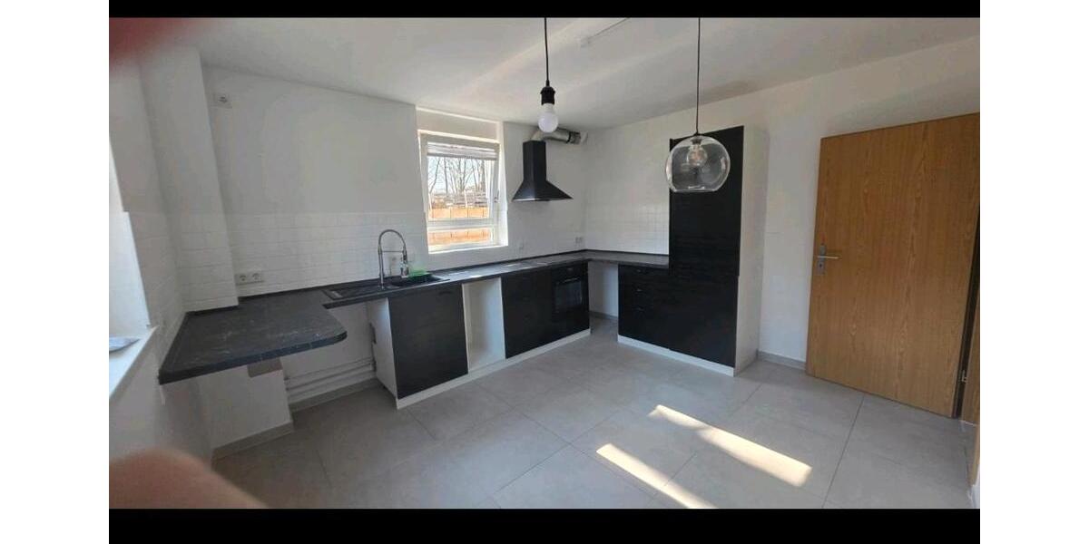 Etagenwohnung Hohen Neuendorf Bergfelde - 4 Zimmer, 100 m&sup2;, 1.750&euro; | Angebot:25869253