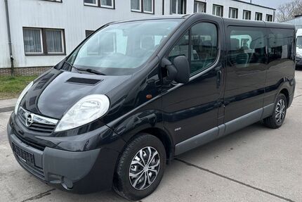 Opel Vivaro 199.073 km 7.990 &euro; Berlin 12681
