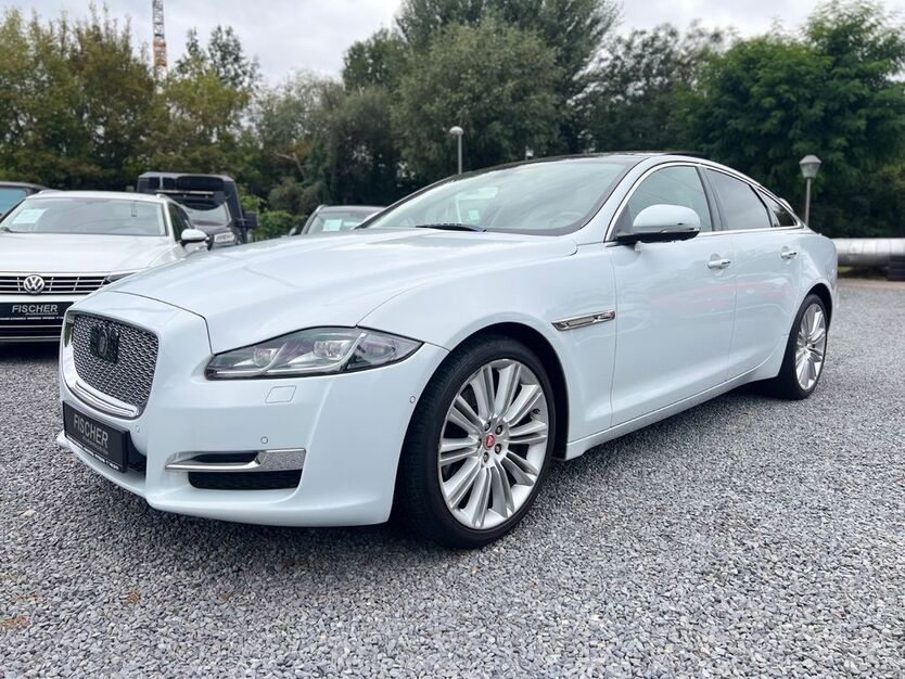 Jaguar XJ 94.011 km 21.990 € Potsdam 14482