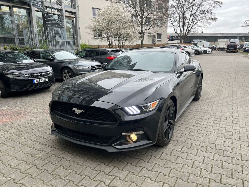 Ford Mustang 29.850 km 24.999 € Berlin 12277