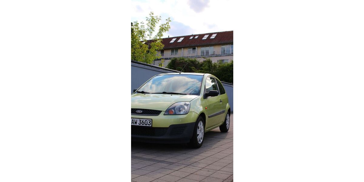 Ford Fiesta 100.000 km 1.600 &euro; Berlin 13357