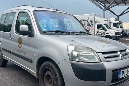 Citroen Berlingo 203.000 km 1.490 € Berlin 10551