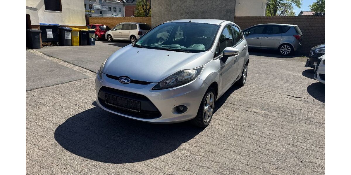 Ford Fiesta 226.000 km 1.400 &euro; Berlin 12357