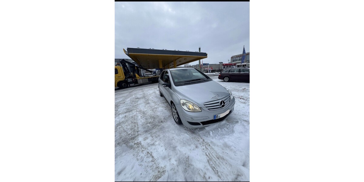 Mercedes-Benz B 200 201.645 km 3.300 &euro; Falkensee 14612