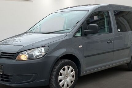 VW Caddy 240.135 km 3.799 &euro; Berlin 12681