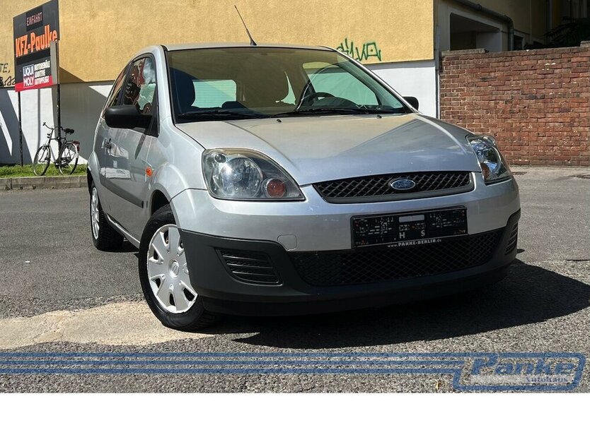 Fiesta Ambiente 1.3*Radio/CD*AUX*Klima*