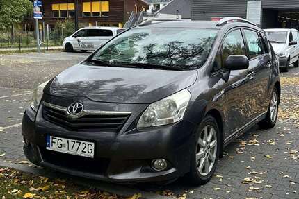 Toyota Verso 265.000 km 5.500 € Berlin 12353