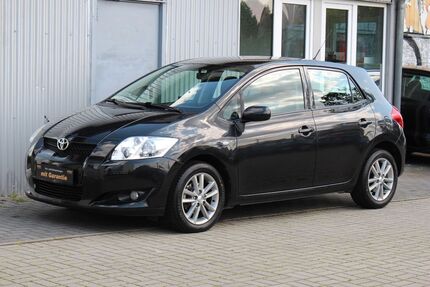 Toyota Auris 44.050 km 8.980 &euro; Berlin 13089