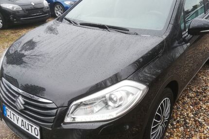 Suzuki (SX4) S-Cross 42.100 km 13.370 &euro; Berlin - Französische Buchholz 13127