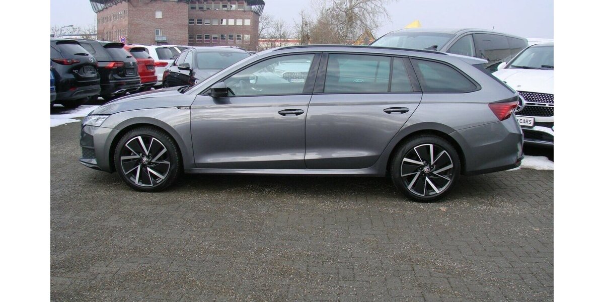 Skoda Octavia 2.0TDi Sportline LED 360º Canton HUD 39.383 km 29.980 &euro; Falkensee 14612