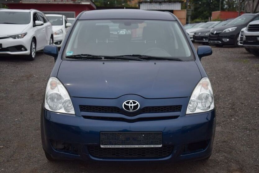 Corolla Verso