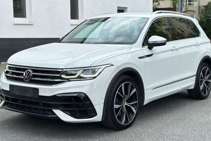 VW Tiguan 99.785 km 29.950 &euro; Berlin 10829