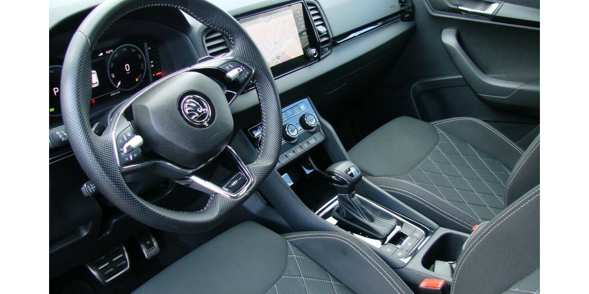 Skoda Karoq 1.5TSI Sportline ACC Kamera LED 45.047 km 27.980 &euro; Falkensee 14612