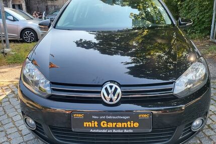 VW Golf 135.842 km 5.599 &euro; Berlin 13435