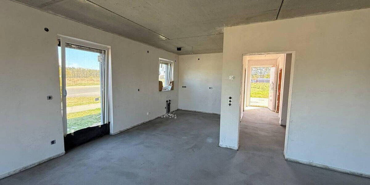 Doppelhaushälfte Ludwigsfelde - 5 Zimmer, 144 m&sup2;, 2.390&euro; | Angebot:26326881