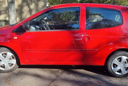 Renault Twingo 98.900 km 2.499 &euro; Schönefeld 12529