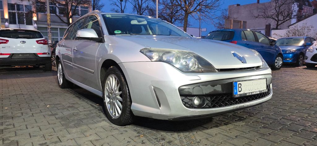 Renault Laguna 174.554 km 4.499 &euro; Berlin 13581