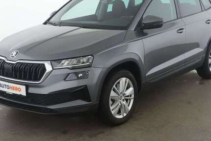 Skoda Karoq 5.344 km 29.210 € Berlin 14059