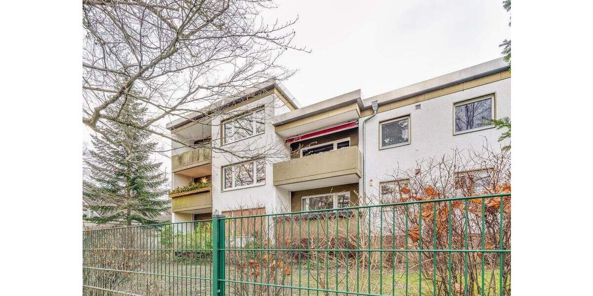 Kernsanierte 3-Zimmerwohnung mit Loggia + TG-Stellplatz in Bestlage Berlin-Wannsee 3 zimmer