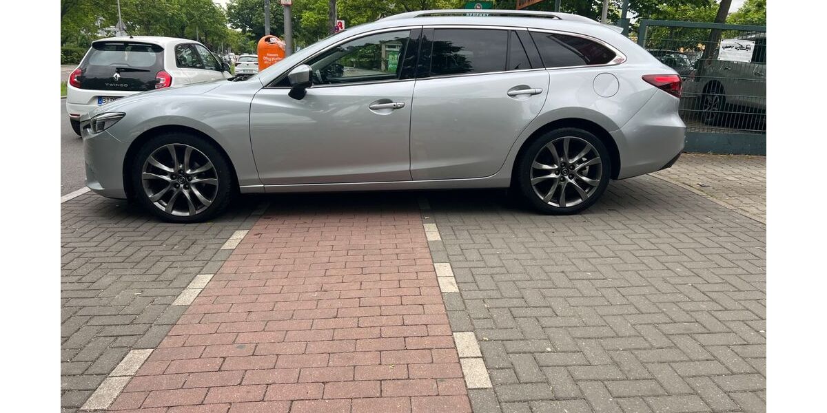 Mazda 6 158.000 km 10.990 &euro; Berlin 12353