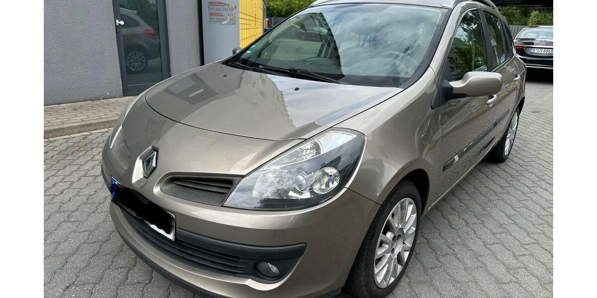 Renault Clio 142.000 km 3.999 &euro; Berlin 13055